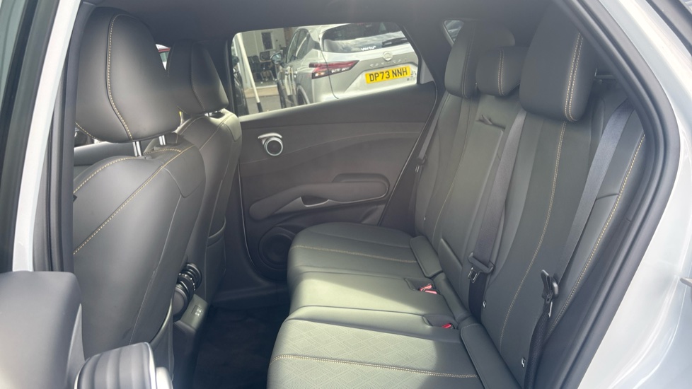 BYD Atto 3 Evo 230kW Design 75kWh 5dr Auto Electric Hatchback - Image 16
