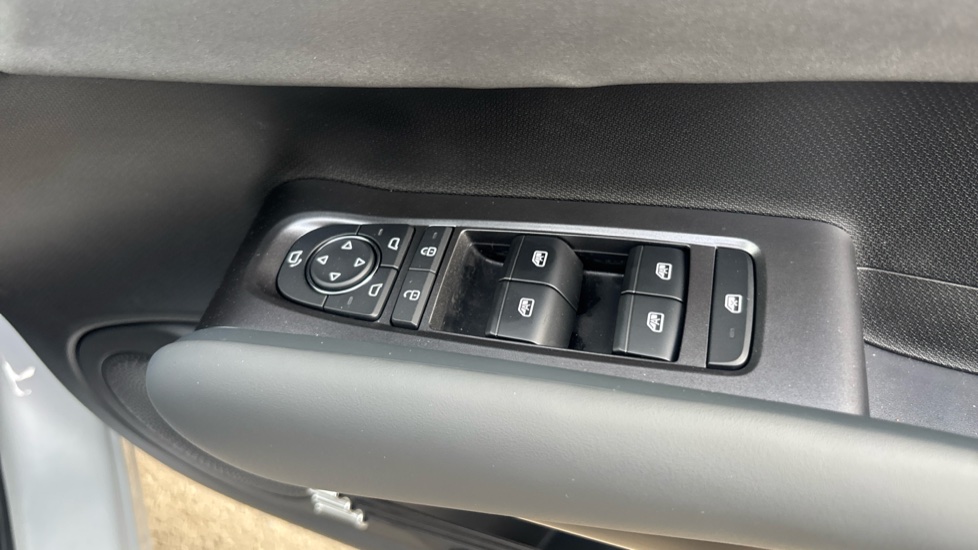 BYD Atto 3 Evo 230kW Design 75kWh 5dr Auto Electric Hatchback - Image 27