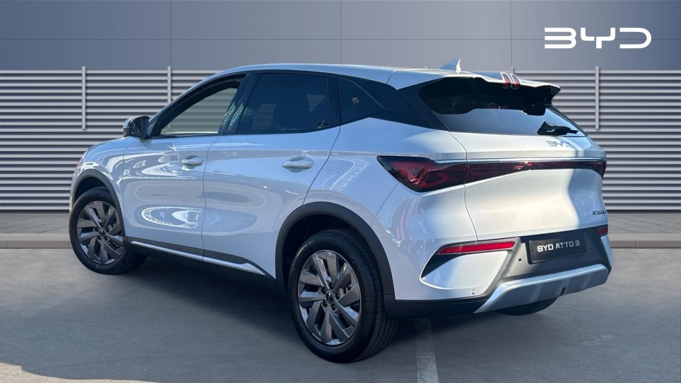BYD Atto 3 Evo 230kW Design 75kWh 5dr Auto Electric Hatchback - Image 2