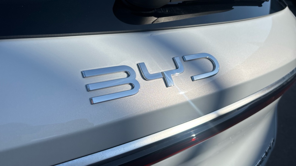 BYD Atto 3 Evo 230kW Design 75kWh 5dr Auto Electric Hatchback - Image 19