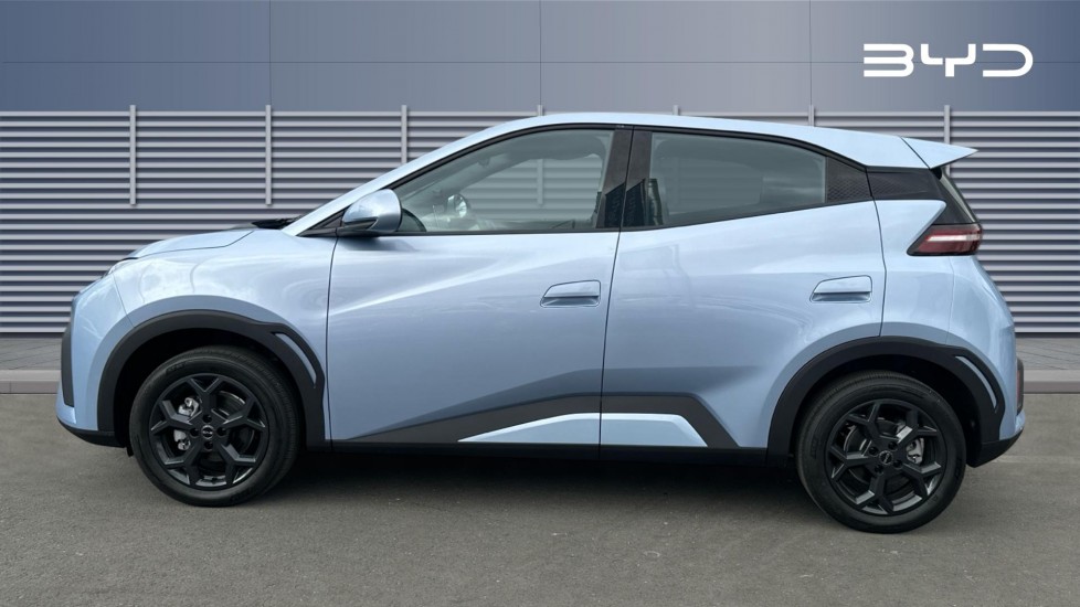 BYD Dolphin Surf 65kW Boost 43kWh 5dr Auto Electric Hatchback - Image 5
