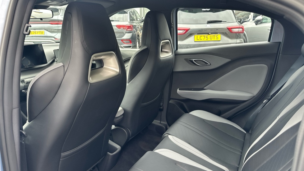 BYD Dolphin Surf 65kW Boost 43kWh 5dr Auto Electric Hatchback - Image 16