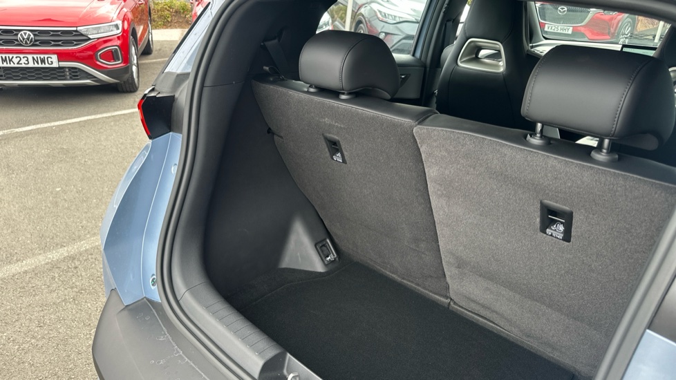 BYD Dolphin Surf 65kW Boost 43kWh 5dr Auto Electric Hatchback - Image 23