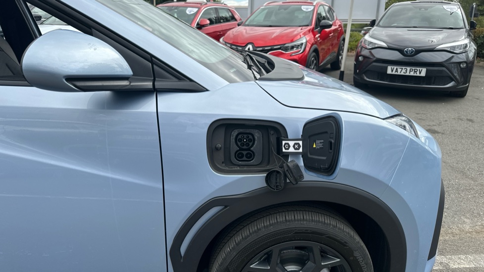 BYD Dolphin Surf 65kW Boost 43kWh 5dr Auto Electric Hatchback - Image 24