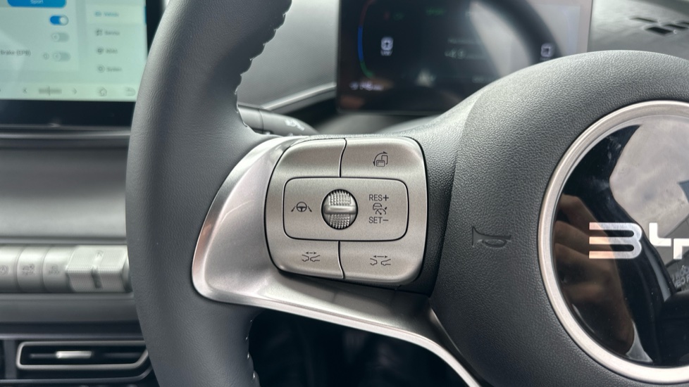BYD Dolphin Surf 65kW Boost 43kWh 5dr Auto Electric Hatchback - Image 25