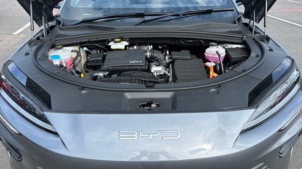 BYD Seal U 1.5 DM-i Comfort 5dr Auto Estate - Image 8