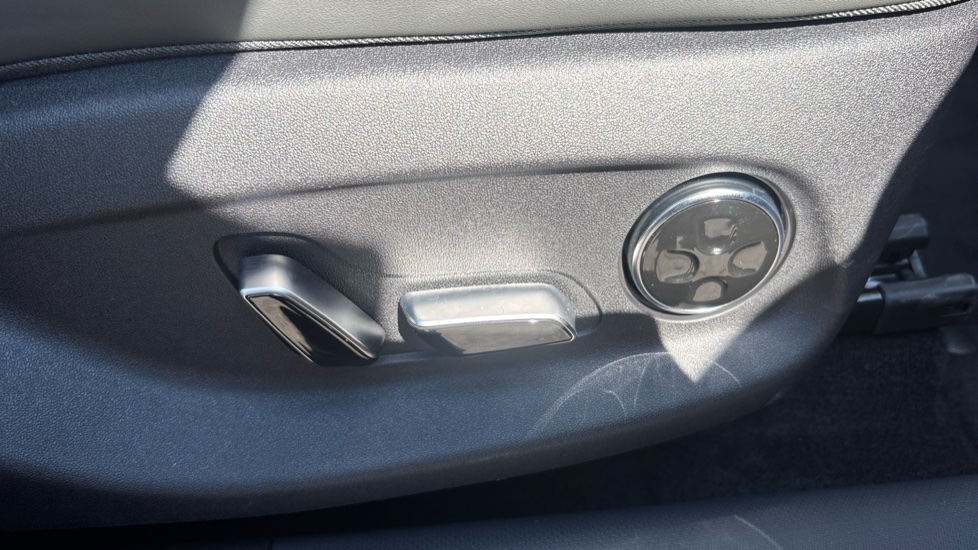 BYD Atto 3 Evo 230kW Design 75kWh 5dr Auto Electric Hatchback - Image 27