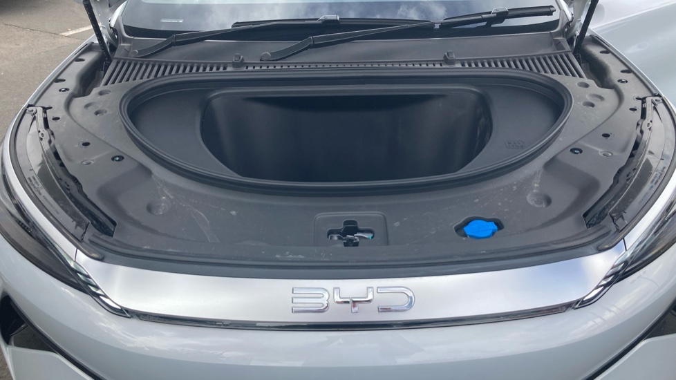 BYD Atto 3 Evo 230kW Design 75kWh 5dr Auto Electric Hatchback - Image 8