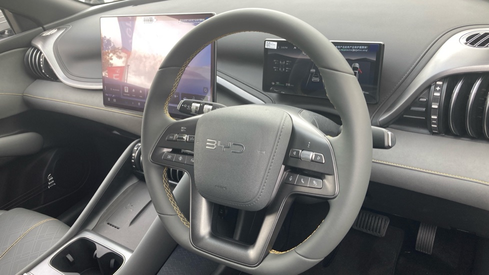 BYD Atto 3 Evo 230kW Design 75kWh 5dr Auto Electric Hatchback - Image 11
