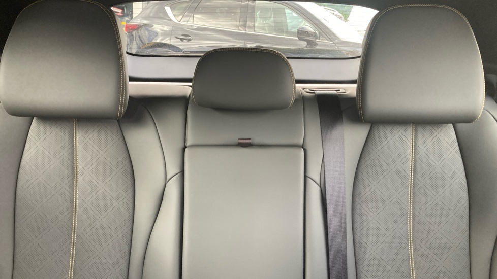 BYD Atto 3 Evo 230kW Design 75kWh 5dr Auto Electric Hatchback - Image 15