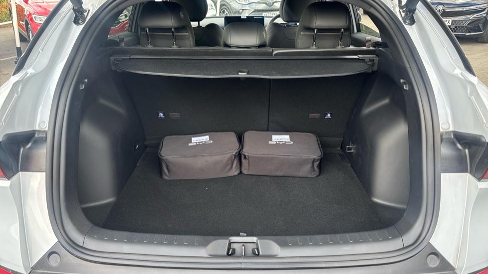 BYD Atto 3 Evo 230kW Design 75kWh 5dr Auto Electric Hatchback - Image 4
