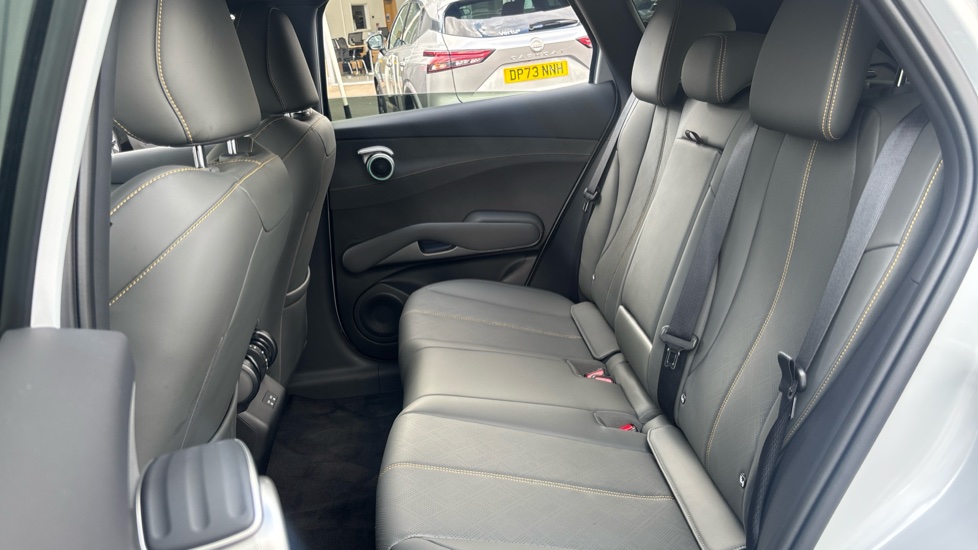 BYD Atto 3 Evo 230kW Design 75kWh 5dr Auto Electric Hatchback - Image 16