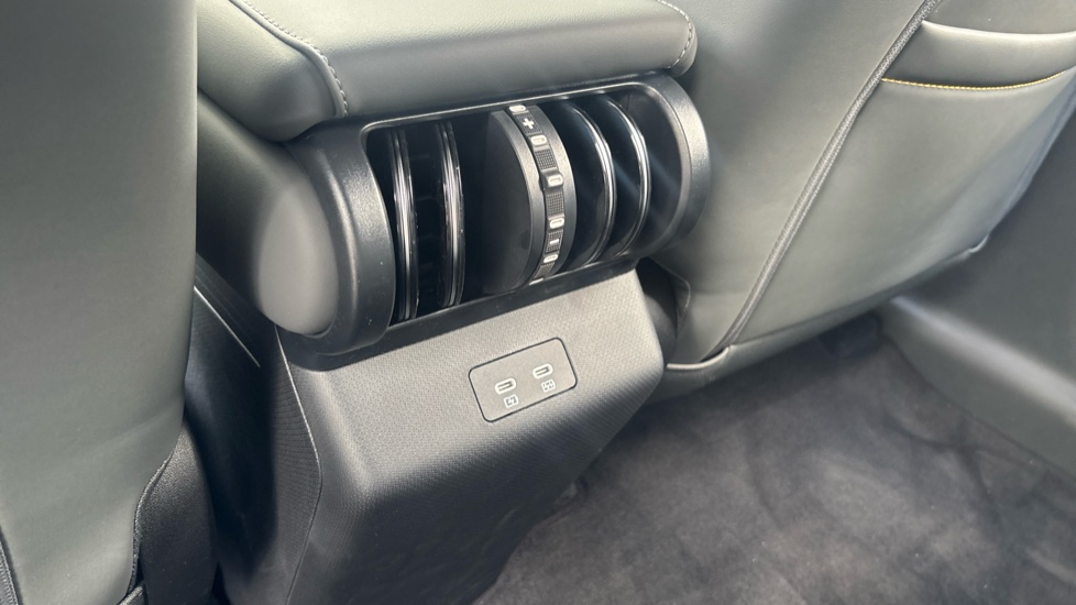 BYD Atto 3 Evo 230kW Design 75kWh 5dr Auto Electric Hatchback - Image 22