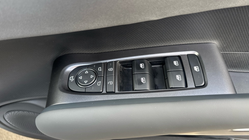 BYD Atto 3 Evo 230kW Design 75kWh 5dr Auto Electric Hatchback - Image 28
