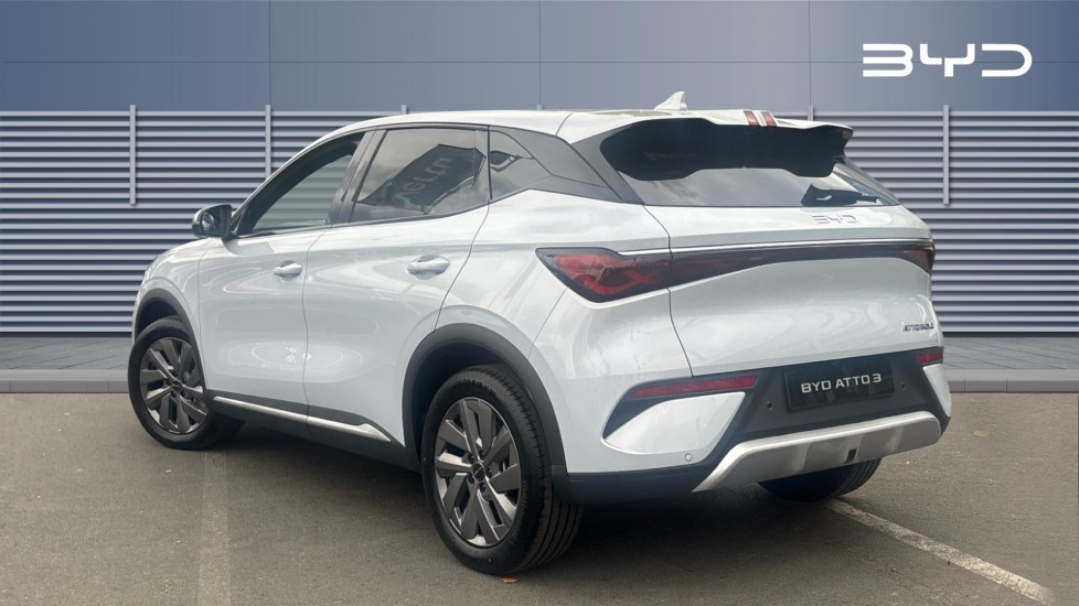 BYD Atto 3 Evo 230kW Design 75kWh 5dr Auto Electric Hatchback - Image 2