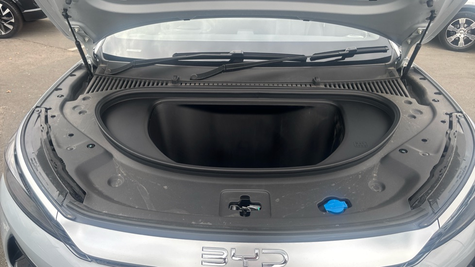 BYD Atto 3 Evo 230kW Design 75kWh 5dr Auto Electric Hatchback - Image 8
