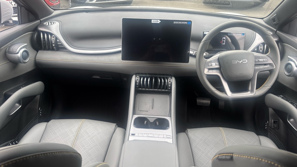 BYD Atto 3 Evo 230kW Design 75kWh 5dr Auto Electric Hatchback - Image 10