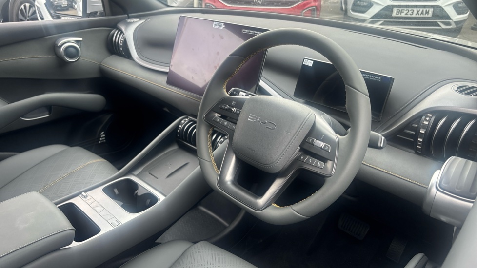 BYD Atto 3 Evo 230kW Design 75kWh 5dr Auto Electric Hatchback - Image 11