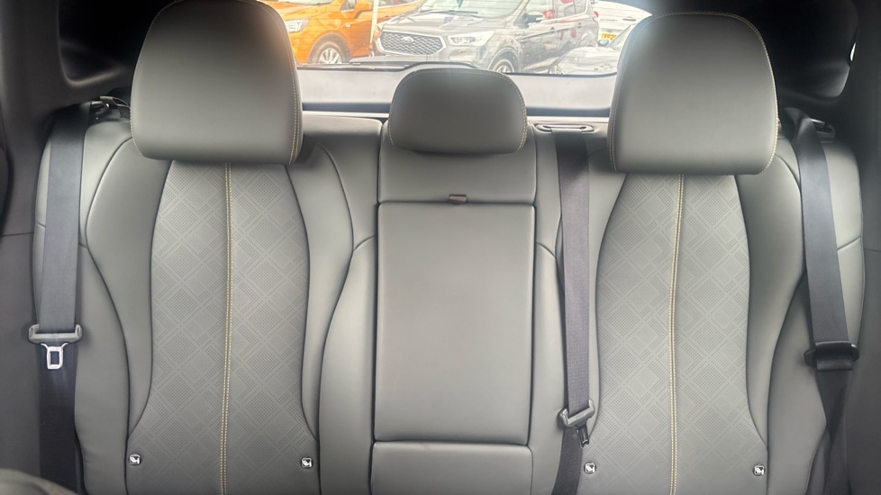BYD Atto 3 Evo 230kW Design 75kWh 5dr Auto Electric Hatchback - Image 15