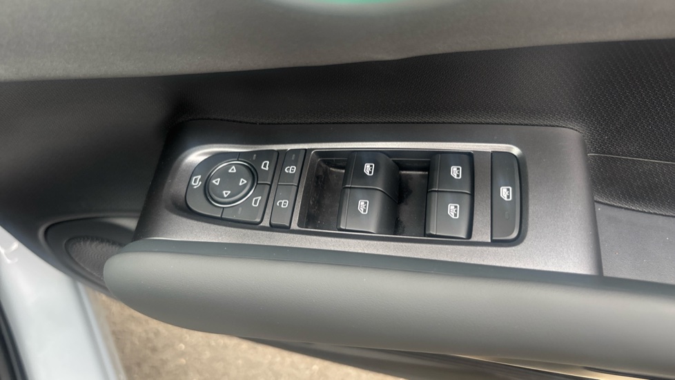 BYD Atto 3 Evo 230kW Design 75kWh 5dr Auto Electric Hatchback - Image 31