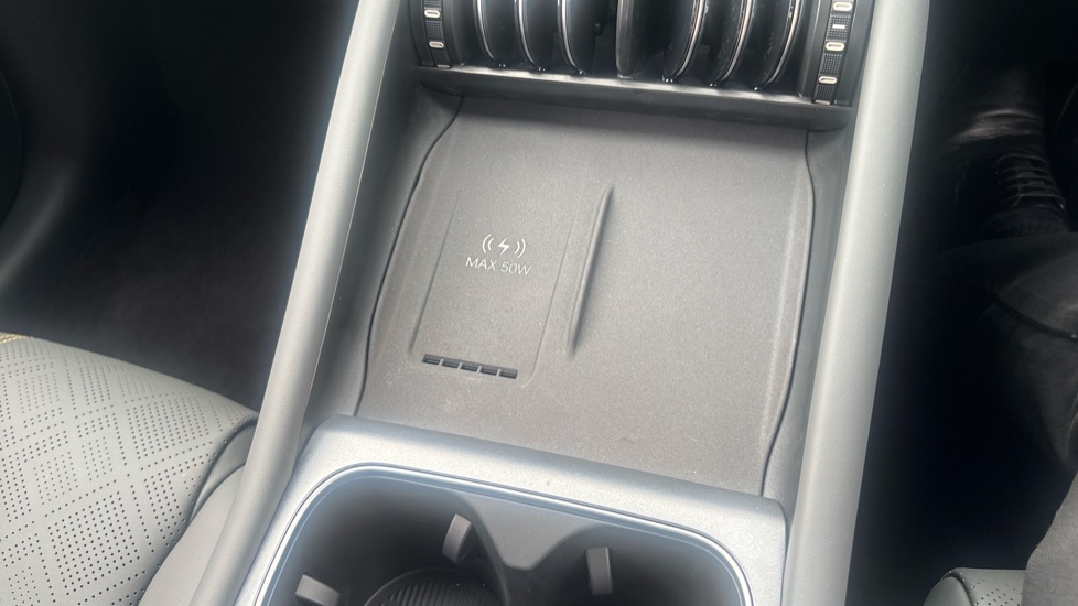 BYD Atto 3 Evo 230kW Design 75kWh 5dr Auto Electric Hatchback - Image 33