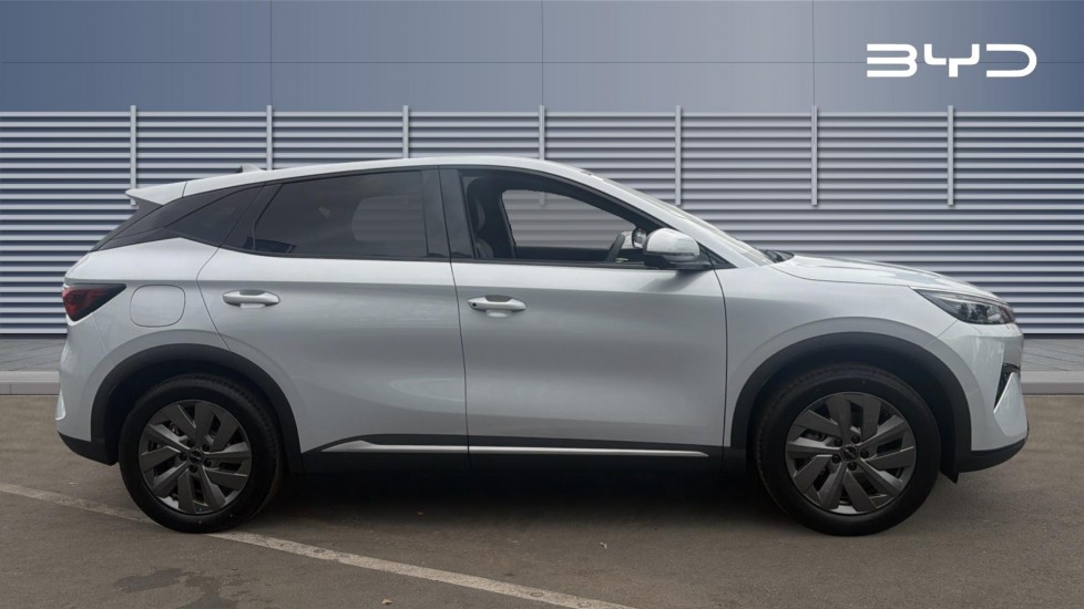 BYD Atto 3 Evo 230kW Design 75kWh 5dr Auto Electric Hatchback - Image 5