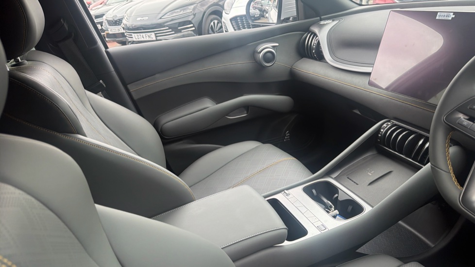 BYD Atto 3 Evo 230kW Design 75kWh 5dr Auto Electric Hatchback - Image 14