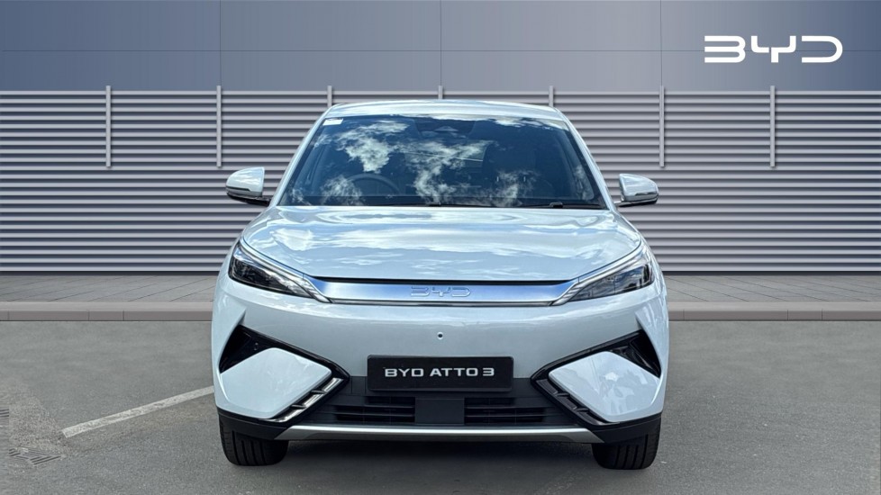 BYD Atto 3 Evo 230kW Design 75kWh 5dr Auto Electric Hatchback - Image 3