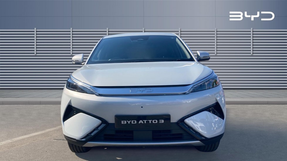 BYD Atto 3 Evo 230kW Design 75kWh 5dr Auto Electric Hatchback - Image 3