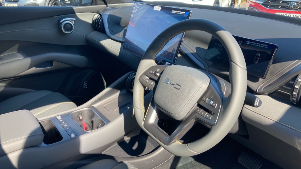 BYD Atto 3 Evo 230kW Design 75kWh 5dr Auto Electric Hatchback - Image 11