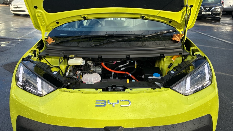 BYD Dolphin Surf 65kW Boost 43kWh 5dr Auto Electric Hatchback - Image 8