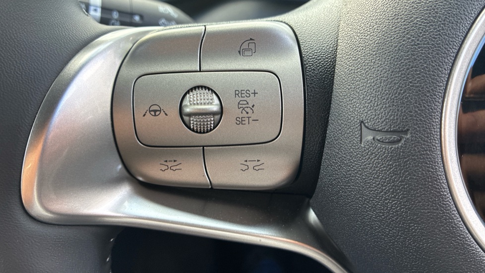 BYD Dolphin Surf 65kW Boost 43kWh 5dr Auto Electric Hatchback - Image 24