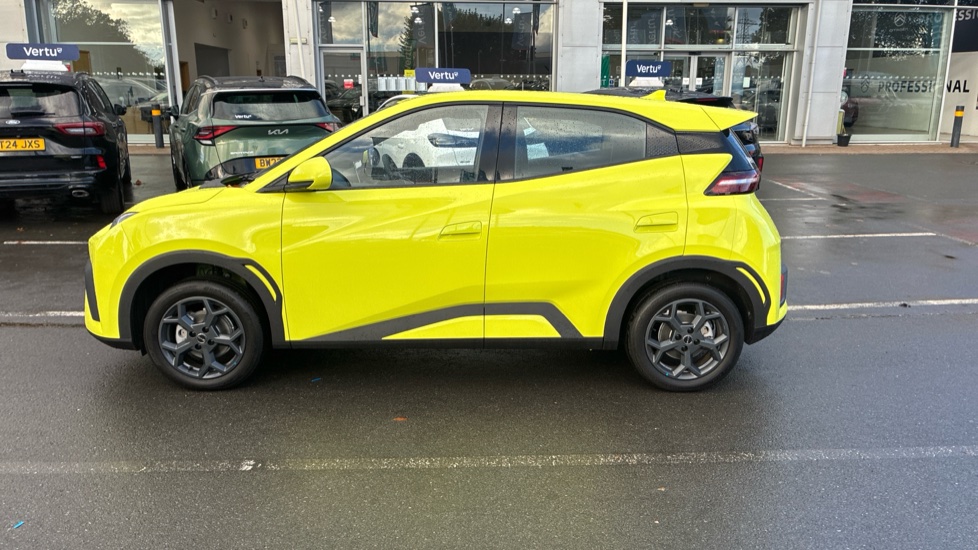 BYD Dolphin Surf 65kW Boost 43kWh 5dr Auto Electric Hatchback - Image 40