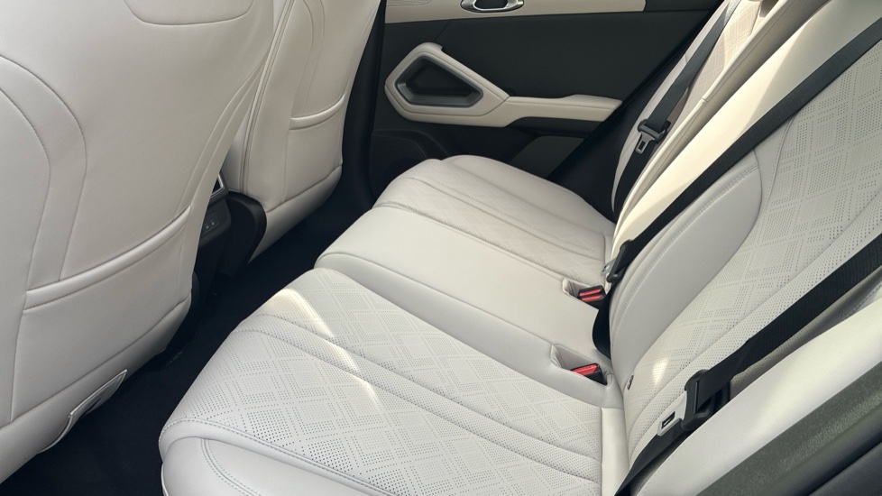 BYD Atto 2 150kW Comfort 65kWh 5dr Auto Electric Hatchback - Image 16