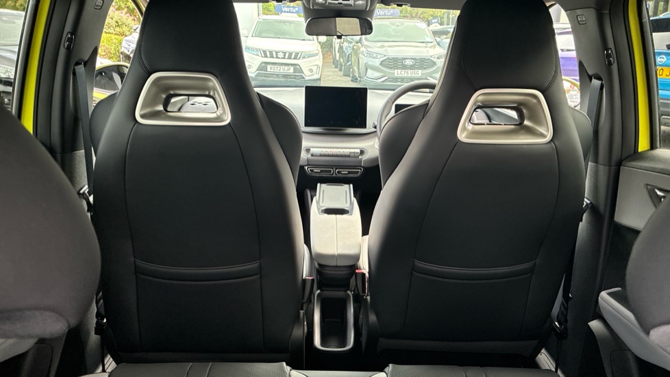 BYD Dolphin Surf 115kW Comfort 43kWh 5dr Auto Electric Hatchback - Image 44