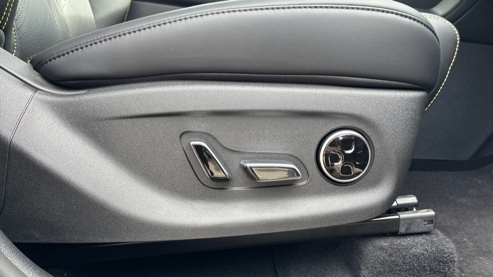 BYD Atto 2 150kW Comfort 65kWh 5dr Auto Electric Hatchback - Image 9