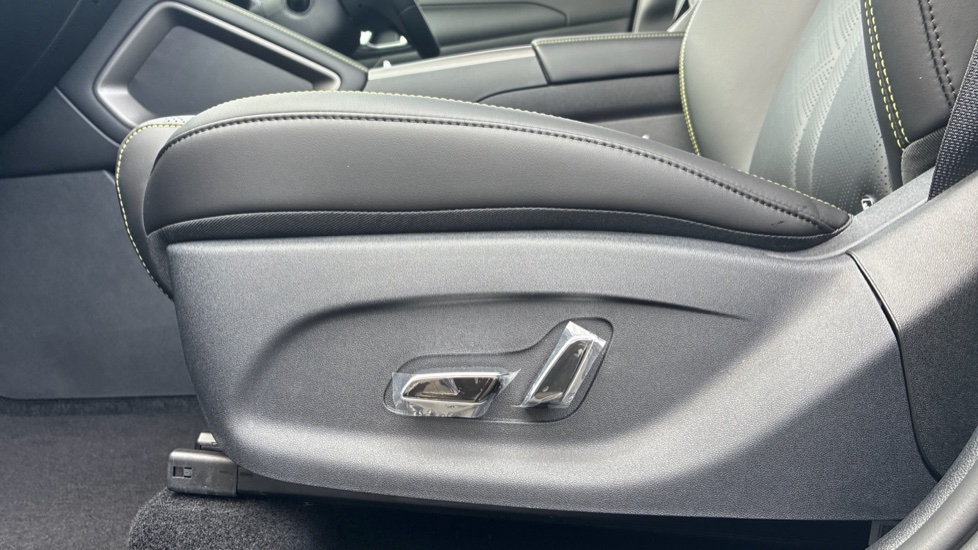 BYD Atto 2 150kW Comfort 65kWh 5dr Auto Electric Hatchback - Image 12