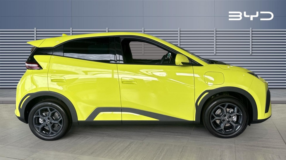 BYD Dolphin Surf 115kW Comfort 43kWh 5dr Auto Electric Hatchback - Image 5