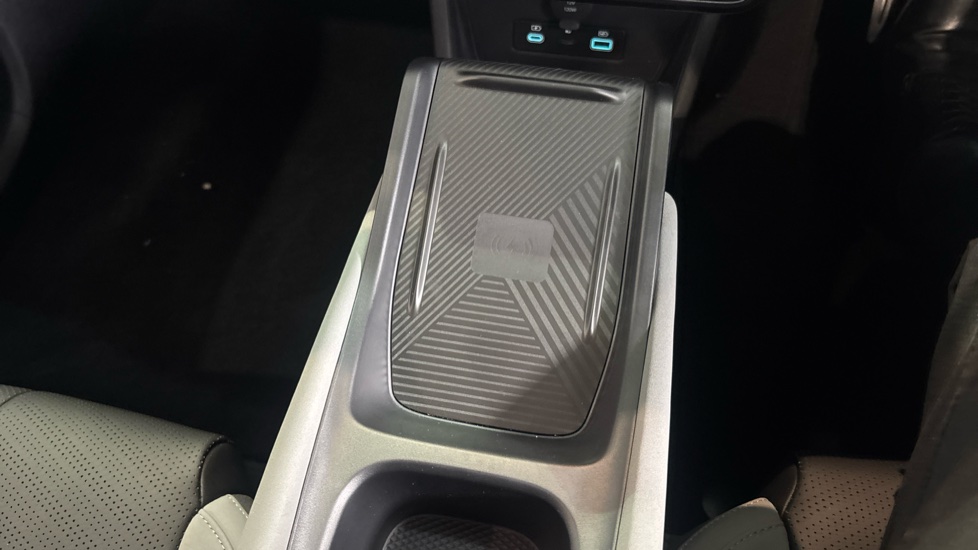 BYD Dolphin Surf 115kW Comfort 43kWh 5dr Auto Electric Hatchback - Image 30