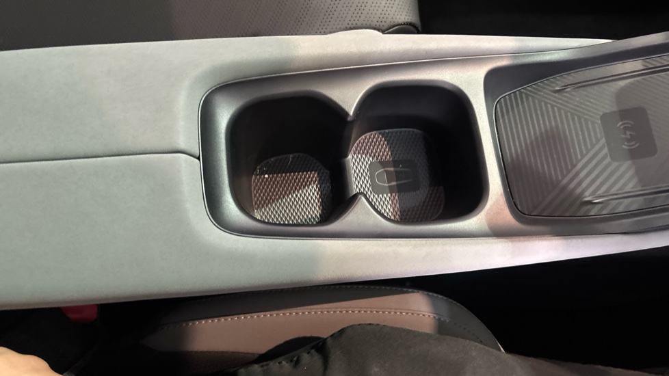 BYD Dolphin Surf 115kW Comfort 43kWh 5dr Auto Electric Hatchback - Image 31