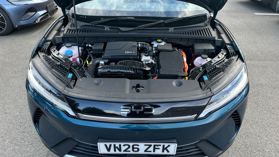 BYD Atto 2 1.5 DM-i 212 Boost 5dr Auto Hatchback - Image 8