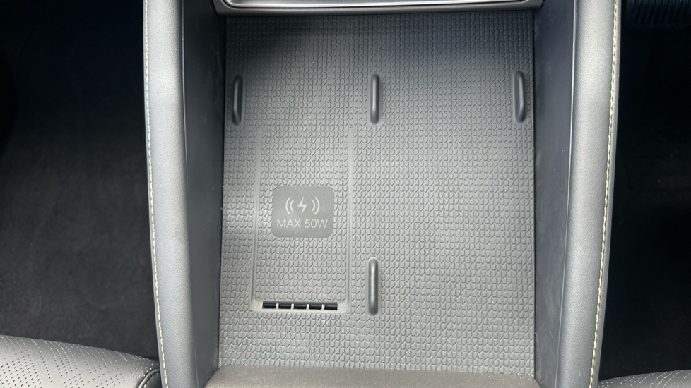 BYD Atto 2 1.5 DM-i 212 Boost 5dr Auto Hatchback - Image 35