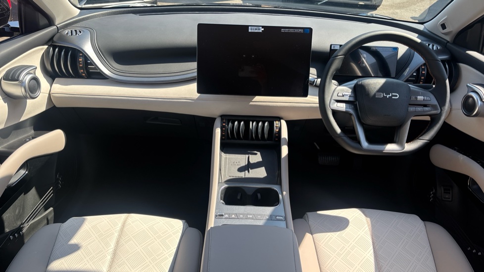 BYD Atto 3 Evo 230kW Design 75kWh 5dr Auto Electric Hatchback - Image 10