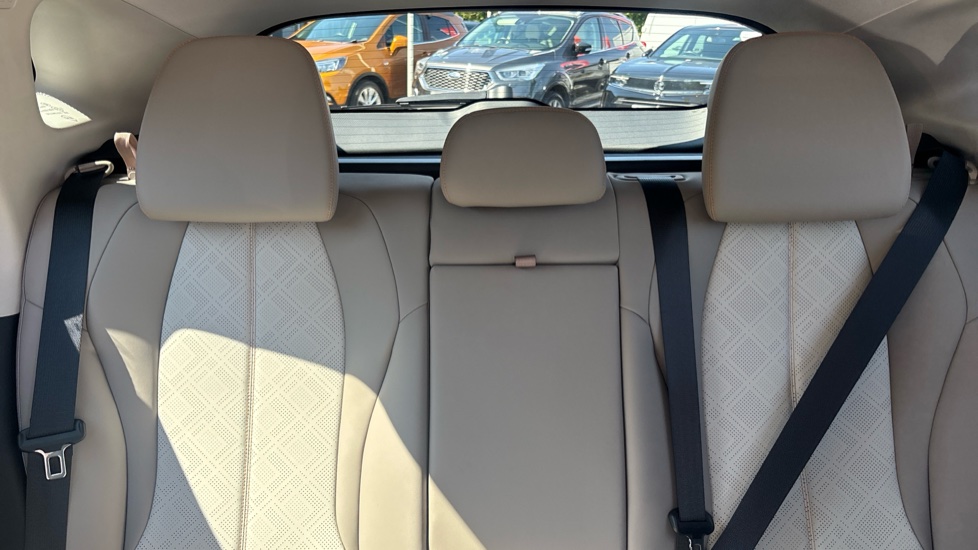 BYD Atto 3 Evo 230kW Design 75kWh 5dr Auto Electric Hatchback - Image 15