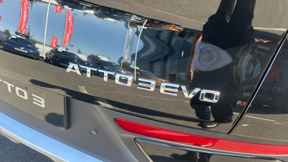 BYD Atto 3 Evo 230kW Design 75kWh 5dr Auto Electric Hatchback - Image 42