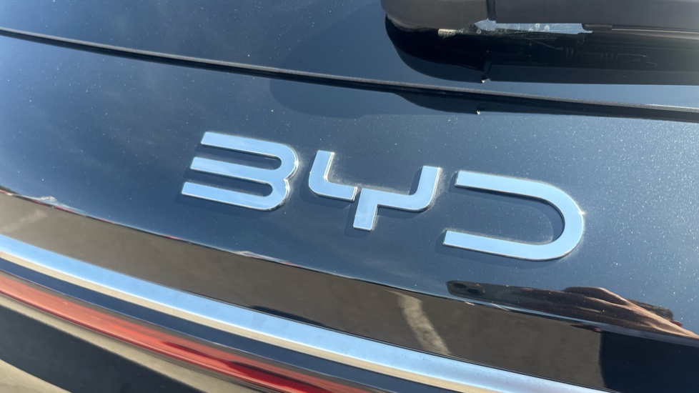 BYD Atto 3 Evo 230kW Design 75kWh 5dr Auto Electric Hatchback - Image 43
