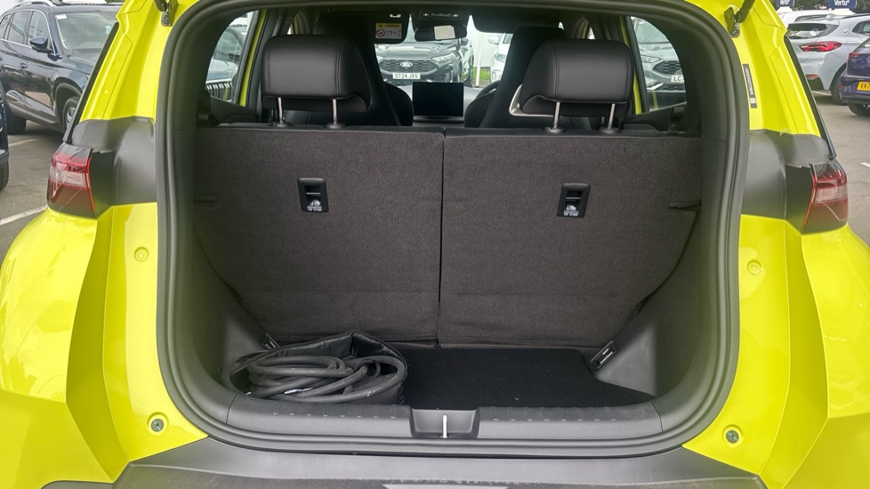 BYD Dolphin Surf 65kW Boost 43kWh 5dr Auto Electric Hatchback - Image 21