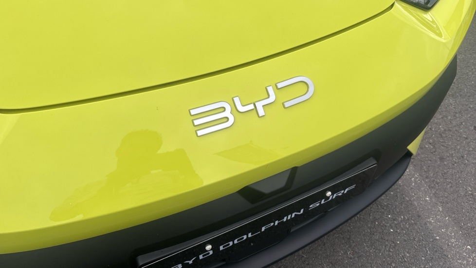 BYD Dolphin Surf 65kW Boost 43kWh 5dr Auto Electric Hatchback - Image 27