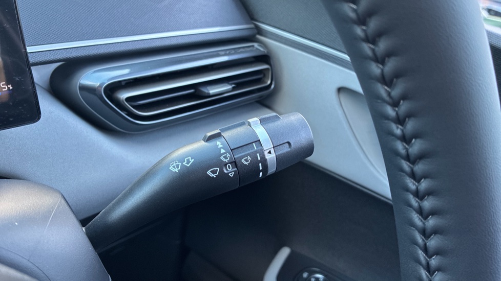 BYD Dolphin Surf 65kW Boost 43kWh 5dr Auto Electric Hatchback - Image 31
