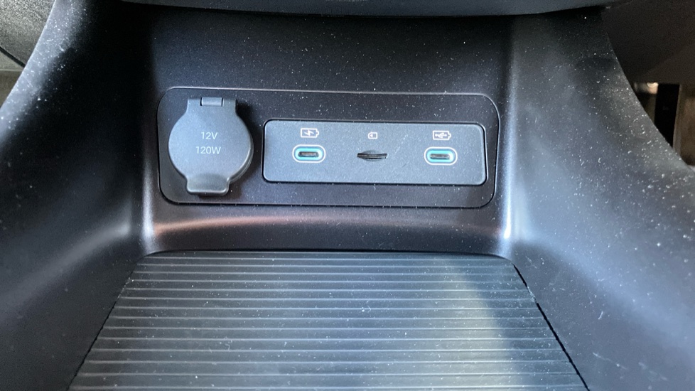 BYD Dolphin 150kW Comfort 60.4kWh Auto Electric Hatchback - Image 21